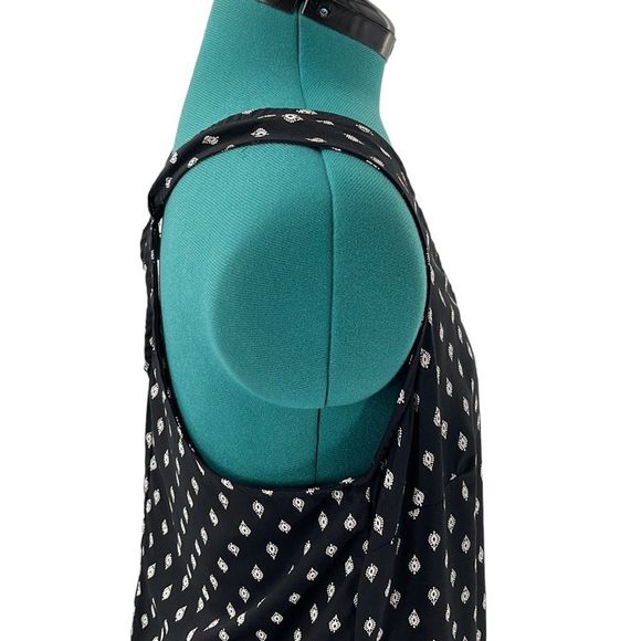 Old Navy Black & White Racer Back Dress Sz. SP - Picture 6 of 9